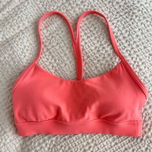 Lululemon Flow Y Nulu Bra